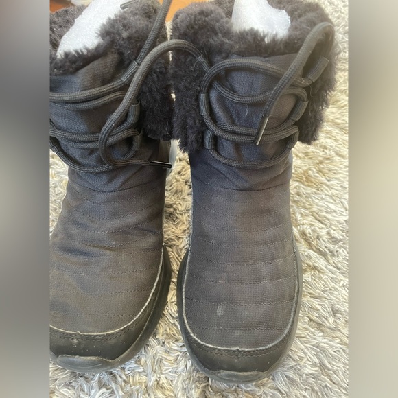 Nike Boots - Picture 8 of 10